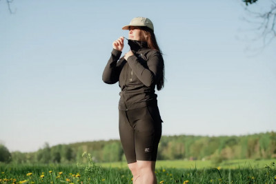 2117 of Sweden Lumsen dámská lehká hybridní bunda, Black XXL