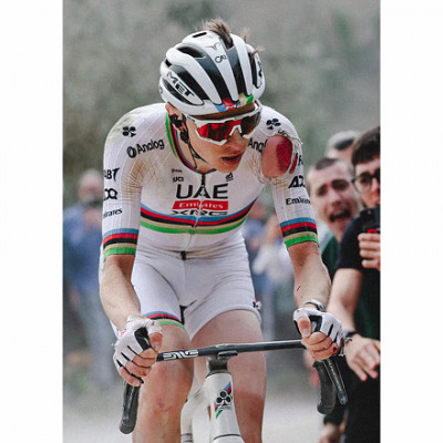 MET přilba TRENTA 3K CARBON MIPS Rainbow Limited Edition -52/56